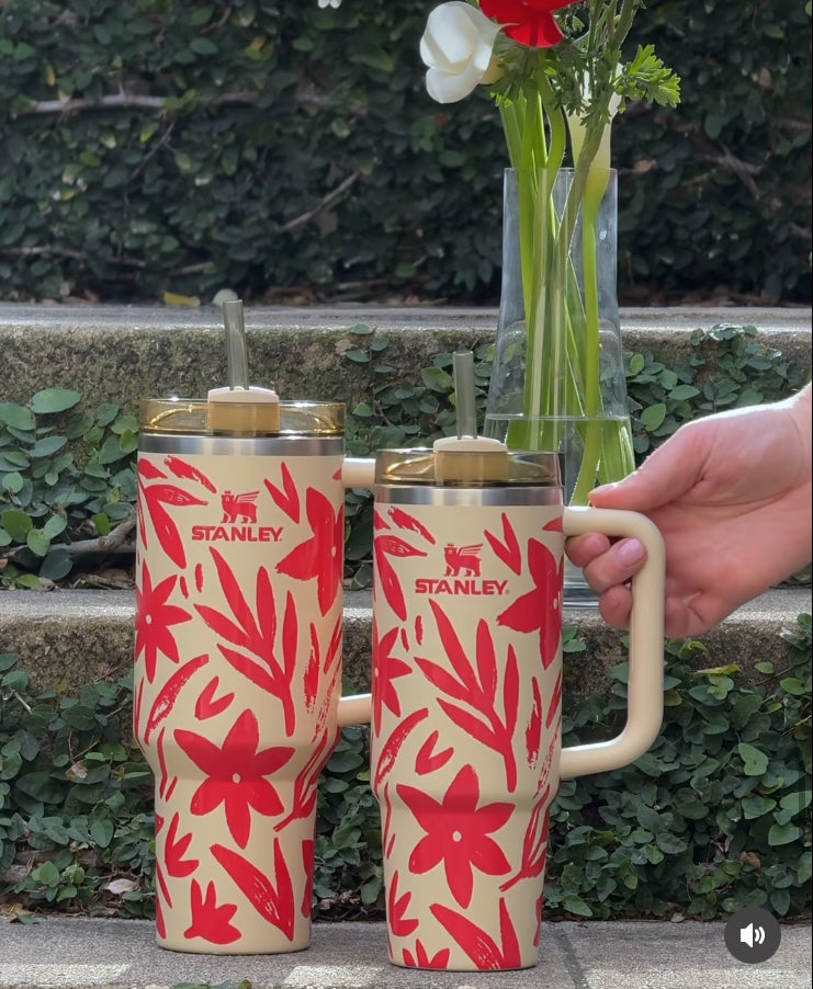 🌹Resort Floral | Stanley Quencher H2.0 Flowstate Tumbler 1.1 l | 40 oz