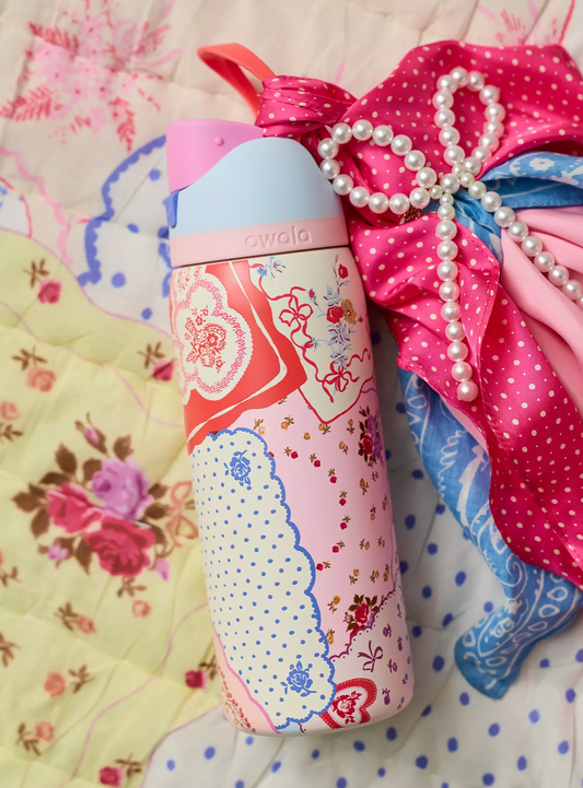Hankie 🎀🌹♥️ | Owala UO Exclusive FreeSip 946 ml | 32 oz