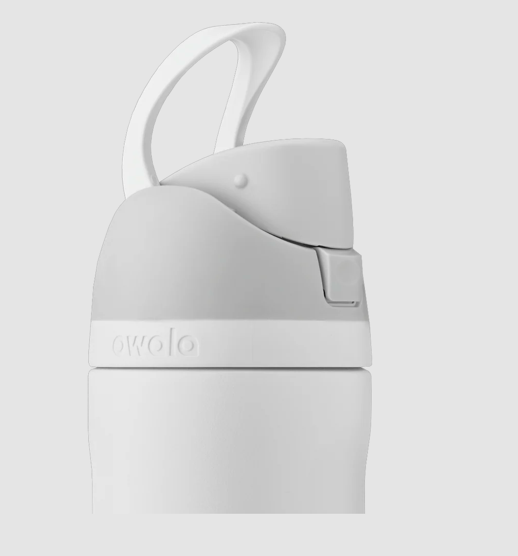 Shy Marshmallow 🦢 | Owala FreeSip | 24 oz