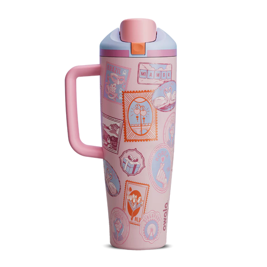 Sending Love 💌 | Owala Exclusive FreeSip 1.1 l | 40 oz