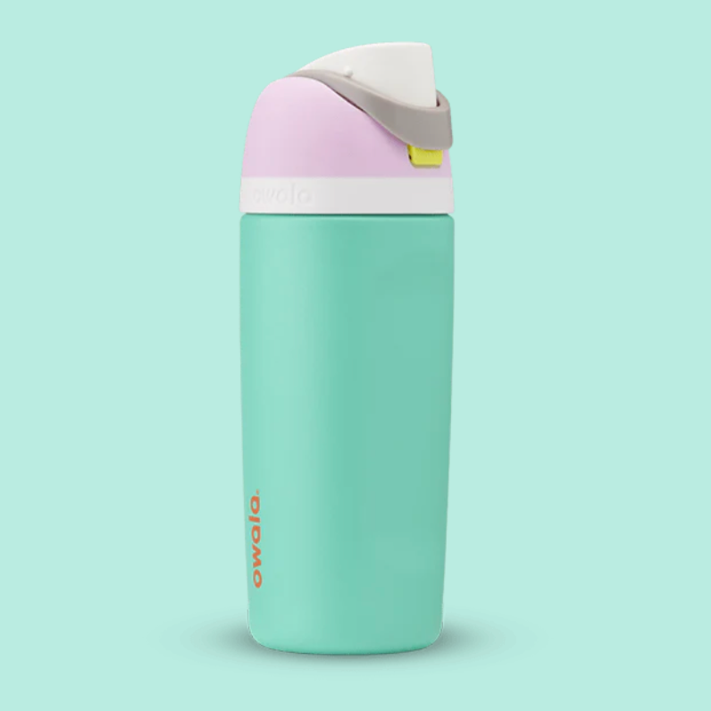 Make Waves! 🌊| Owala Kids' FreeSip 473 ml | 16 oz
